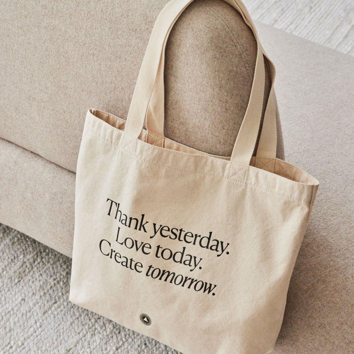 Hot Girl Tote Bag Must-Haves– Talking Out Of Turn